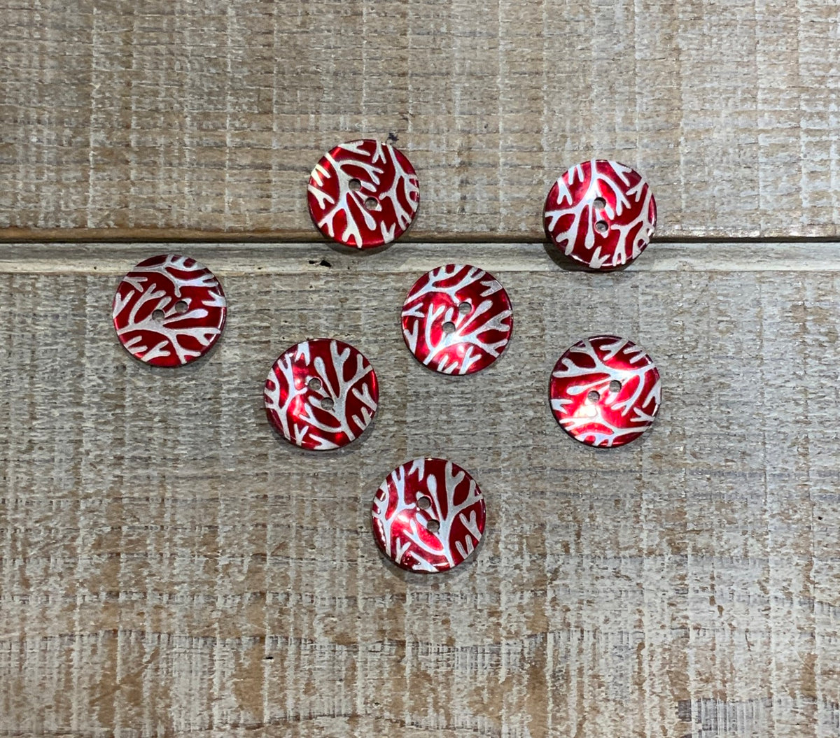 Textile Garden Button-4850-Shell Glossy Red Laser Coral Pattern-18mm ...