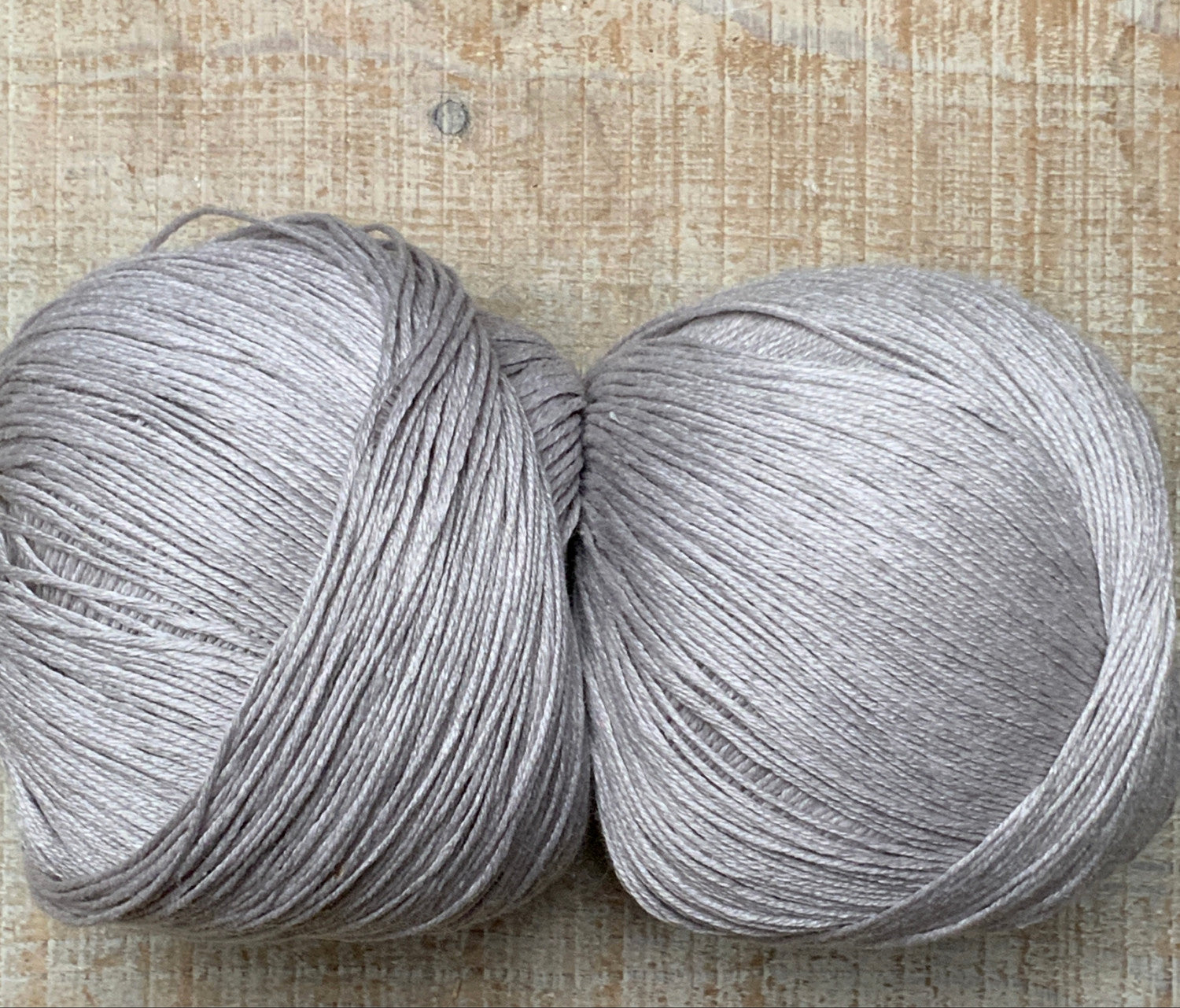 Antigone - pure linen knitting yarn