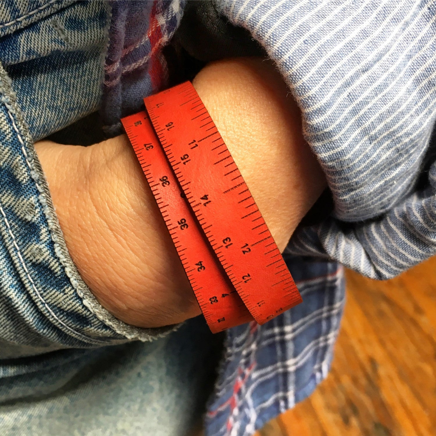 Wrist Measuring Ruler Wrist Ruler-BGS colors – Brooklyn General Store