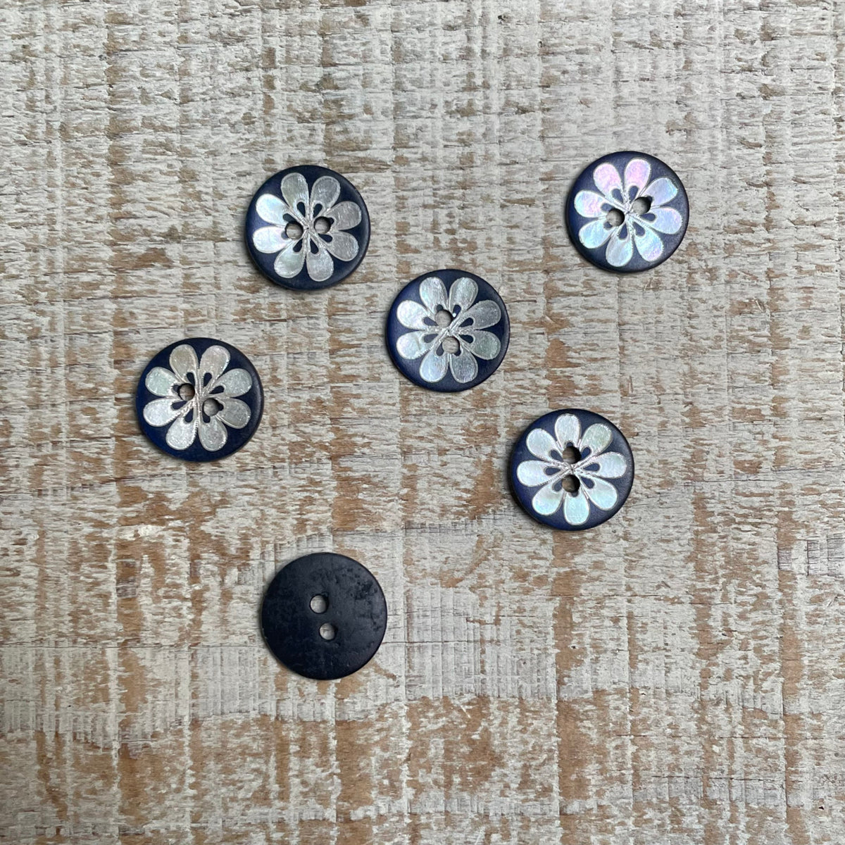 Textile Garden Buttons - 5215 - matt dark navy shell buttons laser flo ...