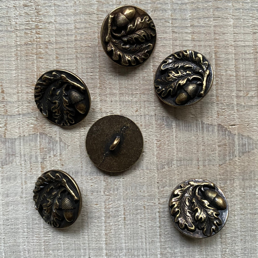 Textile Garden-Old Brass/Bronze Metal Buttons with Groove